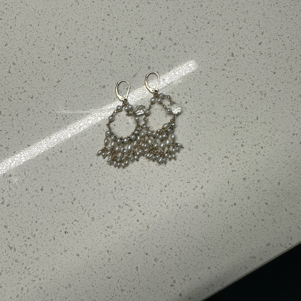 Chandelier earrings